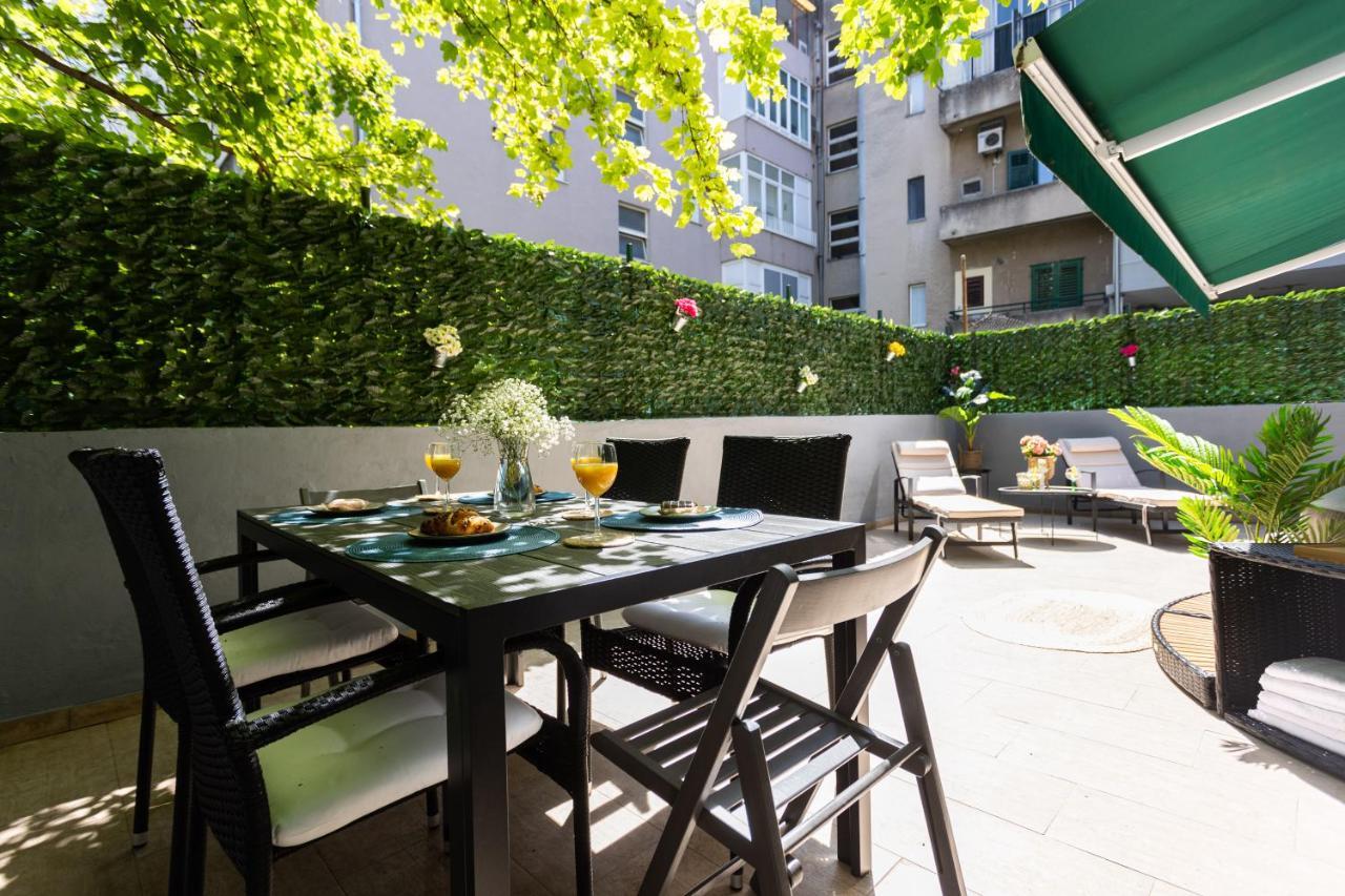 Oasis Luxury Apartment With Terrarce And Jacuzzi Split Exterior photo