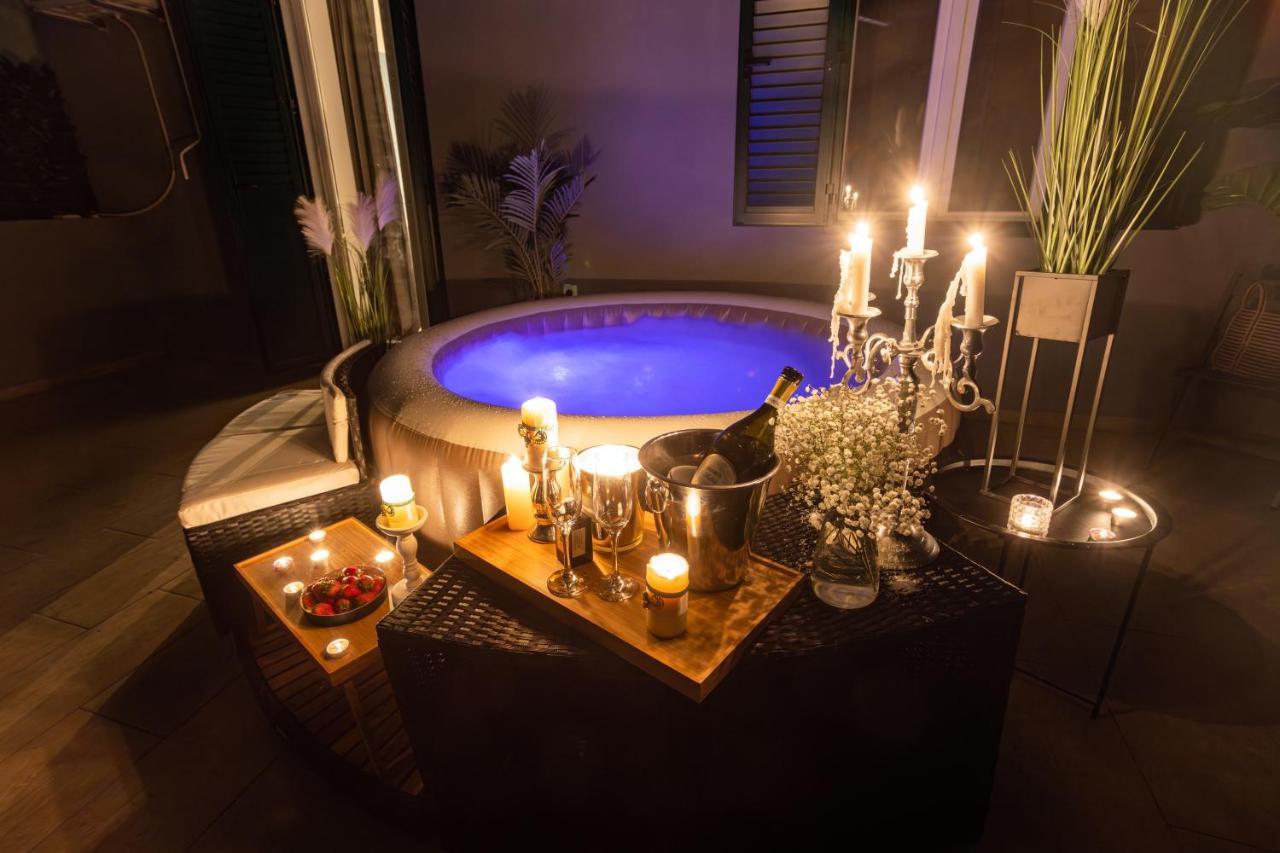 Oasis Luxury Apartment With Terrarce And Jacuzzi Split Exterior photo